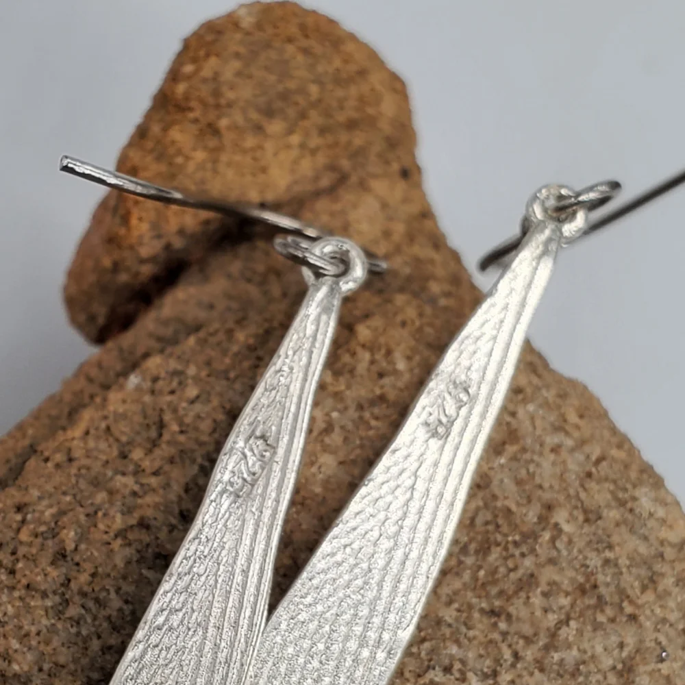 Free People jewelry Silver 925 Dangling Earrings Teardropvery light